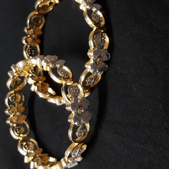 Jewels Galaxy Floral Design Gold Plated American Diamond Indian Bangle - Picture 8 of 11